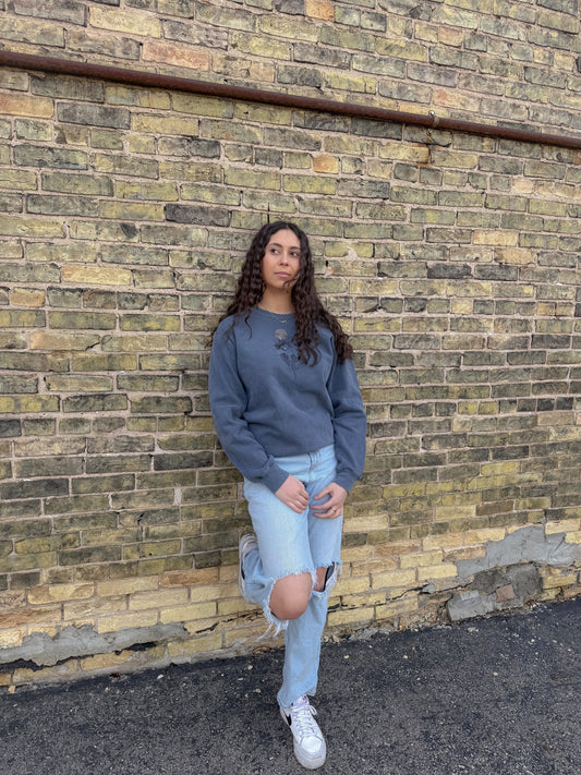 Wolf Crewneck